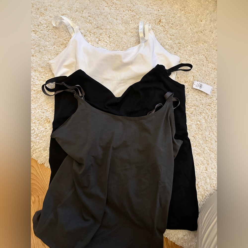 Set of 3 nursing tanks from old navy, NWT